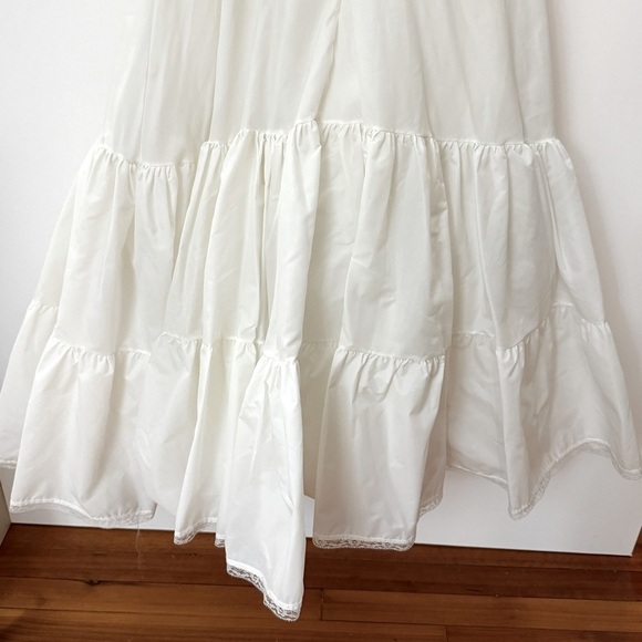 Ivory Crinoline Petticoat Ruffle Volume Maxi Length - Picture 8 of 12